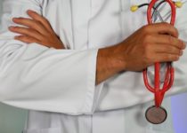 Tolerancia cero con las agresiones al personal médico